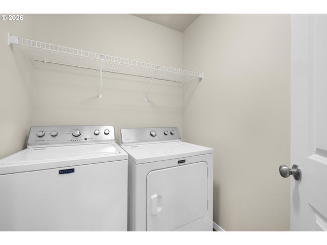 7826 Se SPORRI Ln, Milwaukie, OR 97267