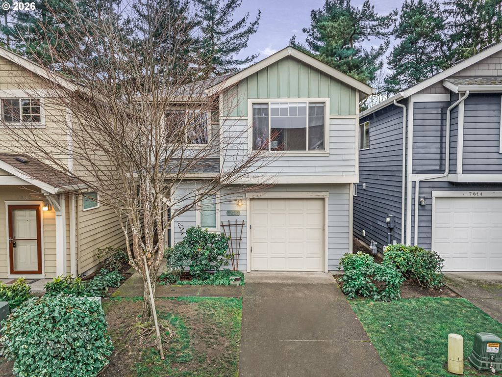 7826 Se SPORRI Ln, Milwaukie, OR 97267