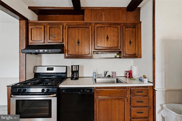 3166 WESTON ST, Philadelphia, PA 19136