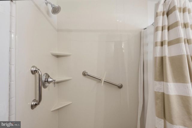 3166 WESTON ST, Philadelphia, PA 19136