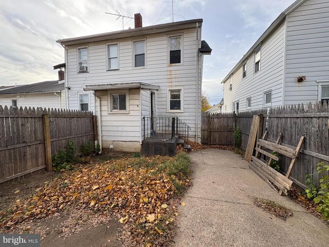 20 CHARLOTTE AVE, Hamilton, NJ 08629