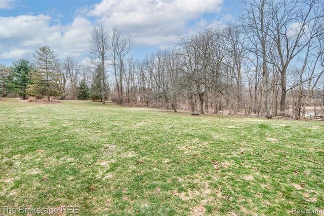 2409 Granger Road, Ortonville, MI 48462