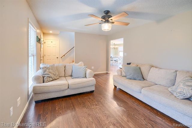 2409 Granger Road, Ortonville, MI 48462