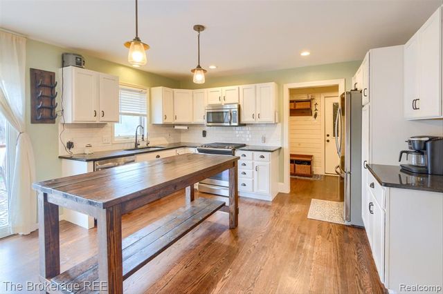 2409 Granger Road, Ortonville, MI 48462