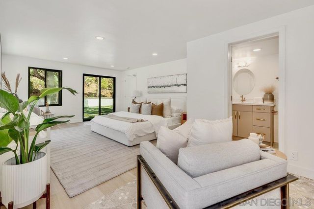 248 Avenida De Los Claveles, Encinitas, CA 92024