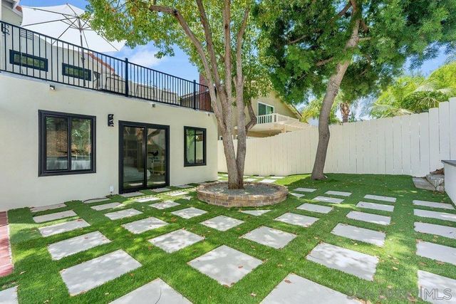 248 Avenida De Los Claveles, Encinitas, CA 92024