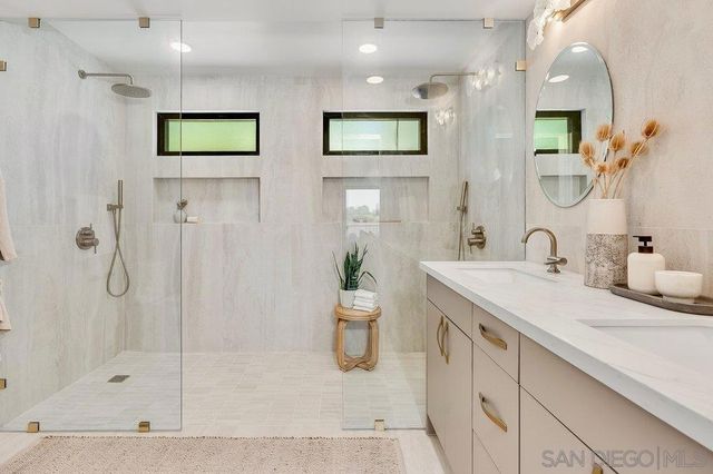248 Avenida De Los Claveles, Encinitas, CA 92024