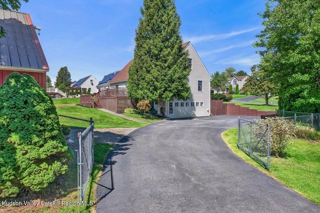 3 Josephs Drive, Saugerties, NY 12477