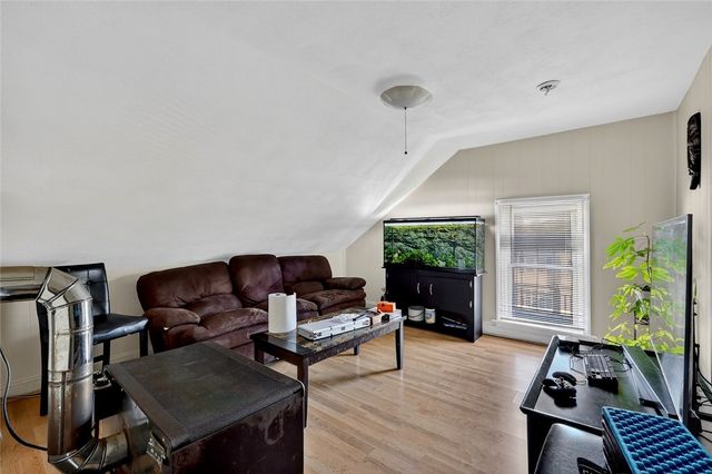 374 Branch Avenue, Providence, RI 02904