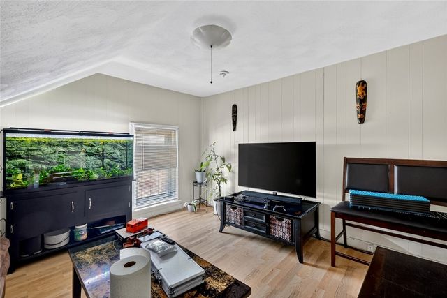 374 Branch Avenue, Providence, RI 02904