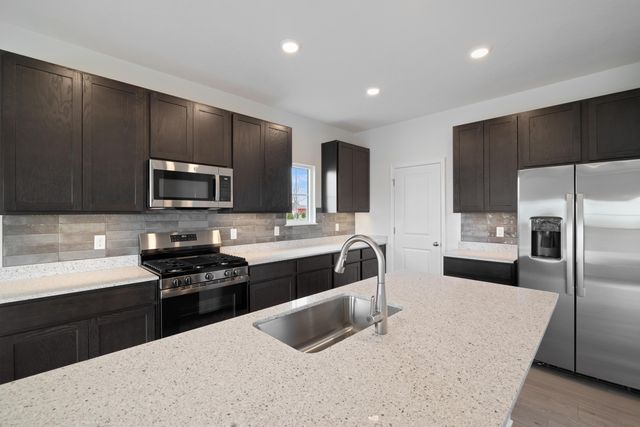 13099 111th Avenue, Dyer, IN 46311