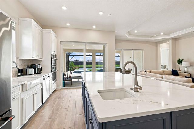 10463 ECLIPSE STREET, Sarasota, FL 34241