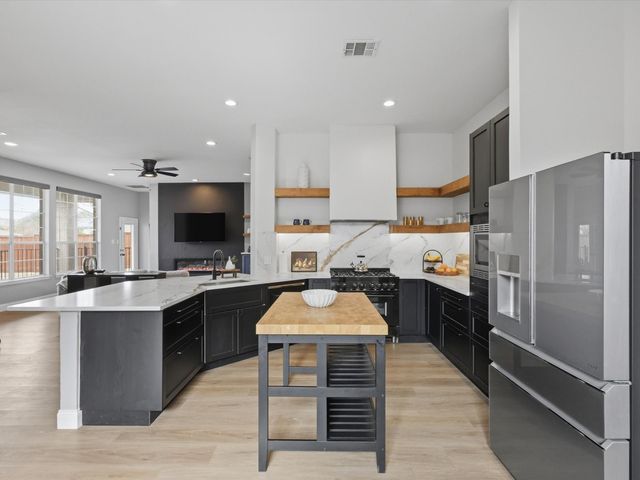 7713 Brushfield Drive, Plano, TX 75025