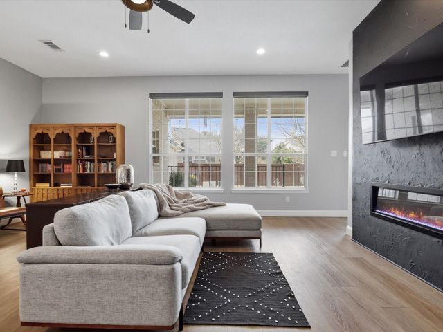 7713 Brushfield Drive, Plano, TX 75025