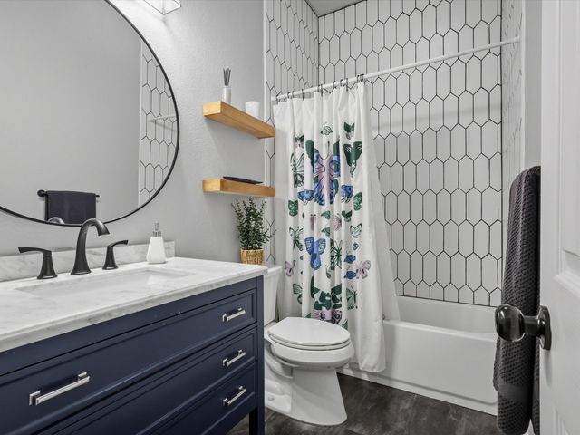 7713 Brushfield Drive, Plano, TX 75025