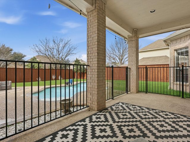 7713 Brushfield Drive, Plano, TX 75025