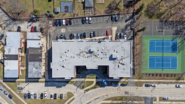 9445 Kenton Avenue 207, Skokie, IL 60076