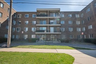 9445 Kenton Avenue 207, Skokie, IL 60076