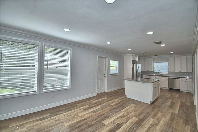 201 LAKE DALE DRIVE, Auburndale, FL 33823