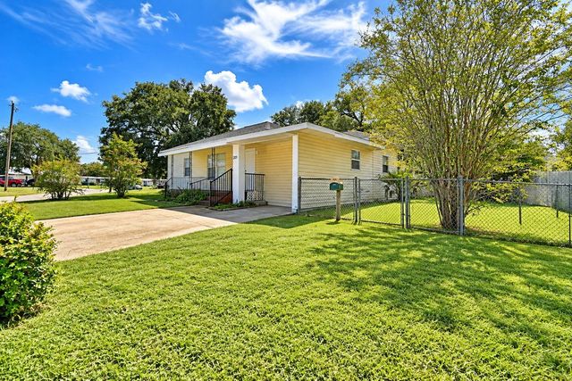 201 LAKE DALE DRIVE, Auburndale, FL 33823