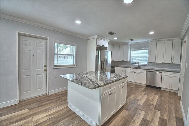 201 LAKE DALE DRIVE, Auburndale, FL 33823