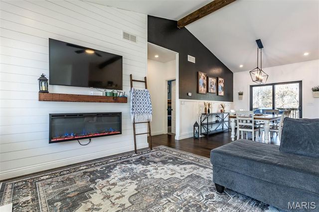 25806 Nellies Ridge, Dow, IL 62022