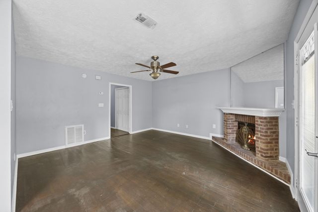 2812 Kasey Court, Lexington, KY 40517