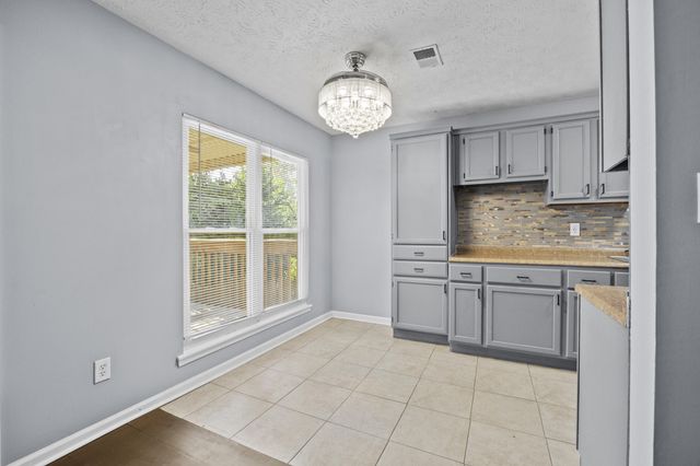 2812 Kasey Court, Lexington, KY 40517
