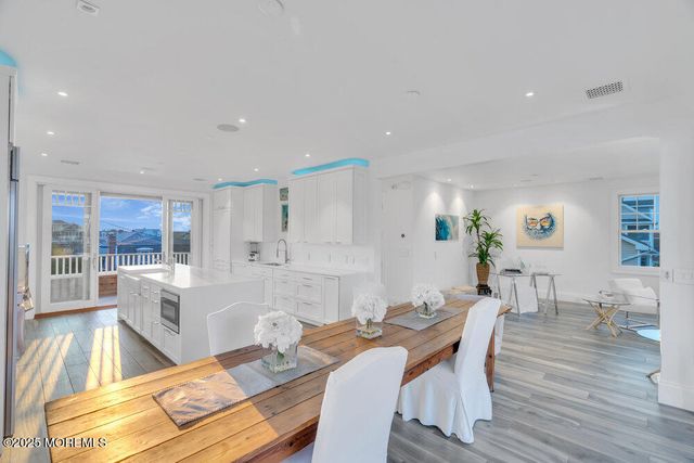 985 Ocean Avenue, Mantoloking, NJ 08738