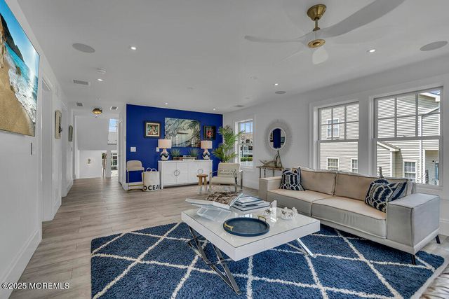 985 Ocean Avenue, Mantoloking, NJ 08738