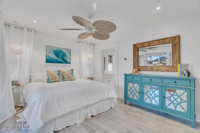 985 Ocean Avenue, Mantoloking, NJ 08738