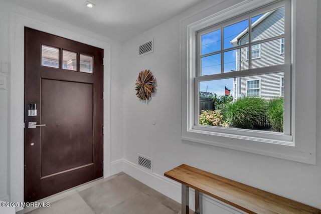 985 Ocean Avenue, Mantoloking, NJ 08738