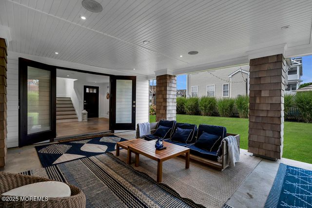 985 Ocean Avenue, Mantoloking, NJ 08738