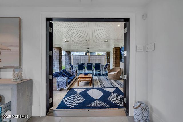 985 Ocean Avenue, Mantoloking, NJ 08738