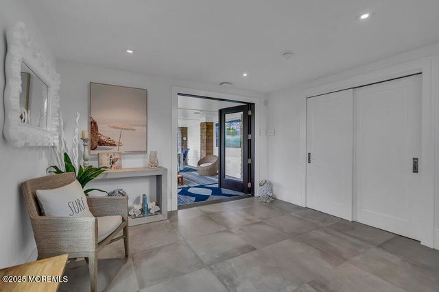 985 Ocean Avenue, Mantoloking, NJ 08738