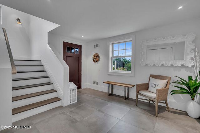 985 Ocean Avenue, Mantoloking, NJ 08738