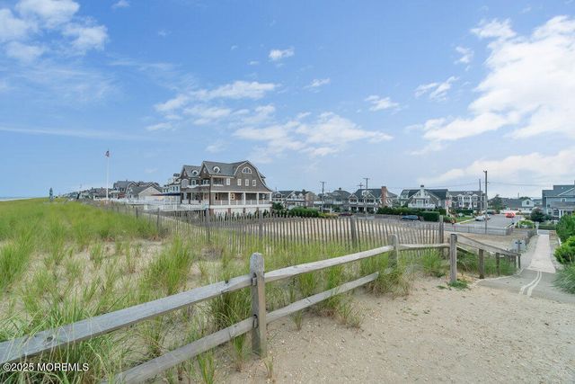 985 Ocean Avenue, Mantoloking, NJ 08738
