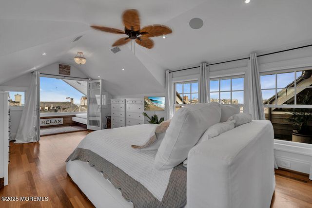 985 Ocean Avenue, Mantoloking, NJ 08738