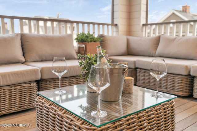 985 Ocean Avenue, Mantoloking, NJ 08738