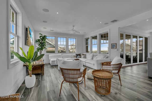 985 Ocean Avenue, Mantoloking, NJ 08738