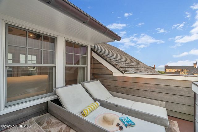 985 Ocean Avenue, Mantoloking, NJ 08738