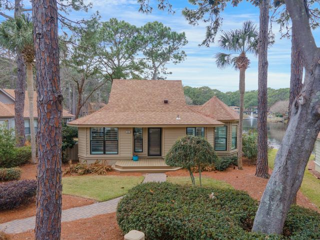 204 W Sandestin Boulevard, Miramar Beach, FL 32550