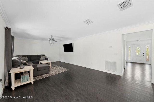 6735 Grissom Parkway, Cocoa, FL 32927