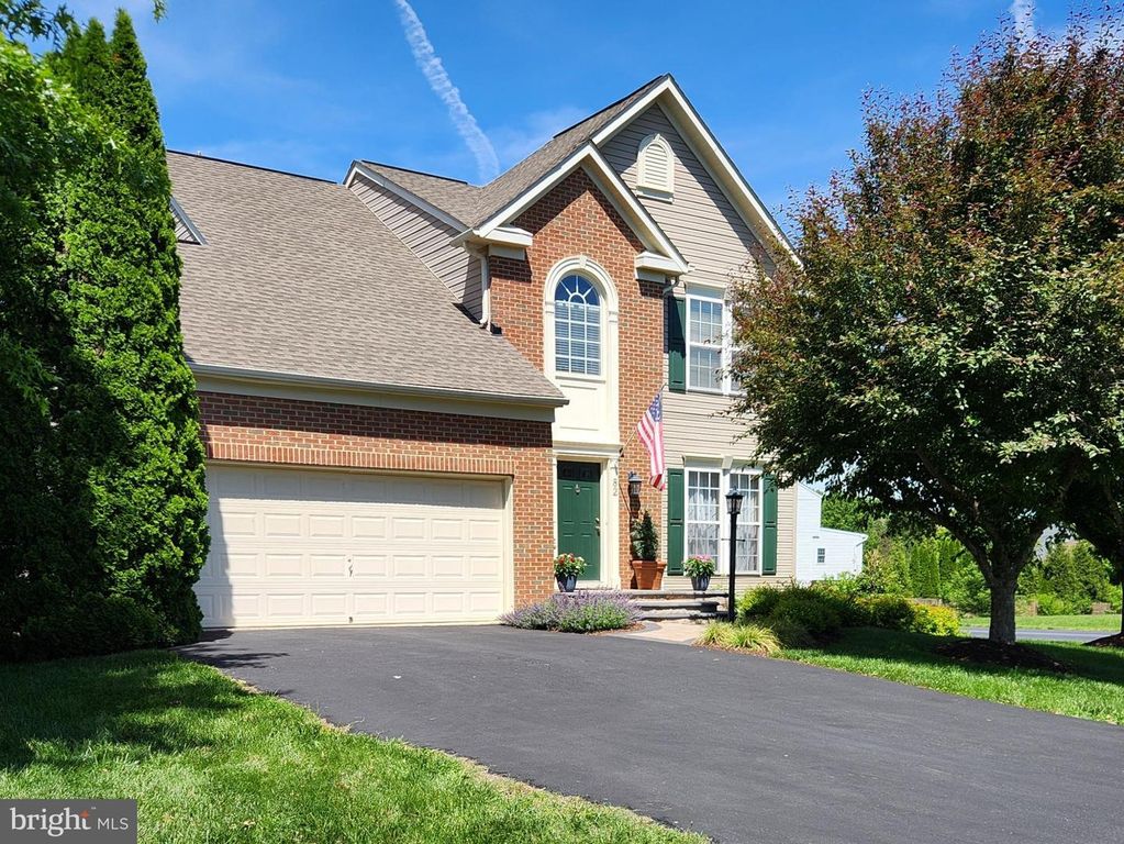 82 KIMBERWICKE DRIVE, Charles Town, WV 25414