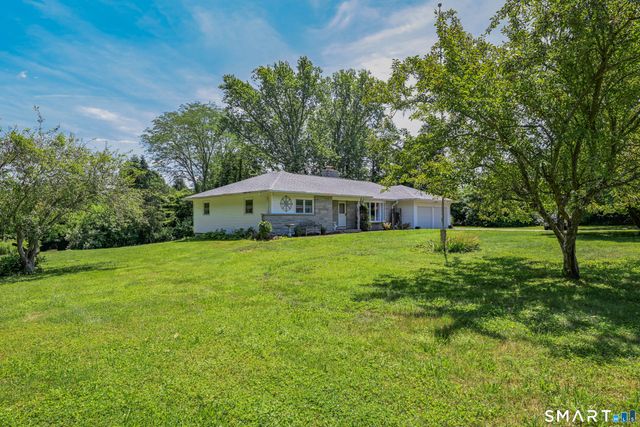 125 Mountain Road, Seymour, CT 06483