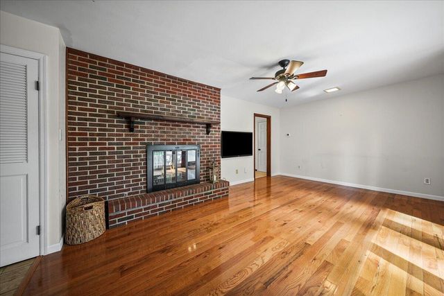 108 Fordwick Lane, Valparaiso, IN 46383
