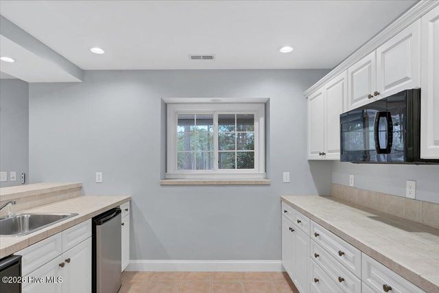 22 Glen Devon Drive, Southern Pines, NC 28387