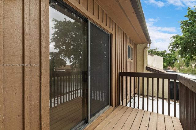 4165 SW 85th Ave Townhouse, Davie, FL 33328