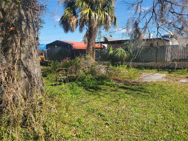 2213 W PARKER STREET, Lakeland, FL 33815