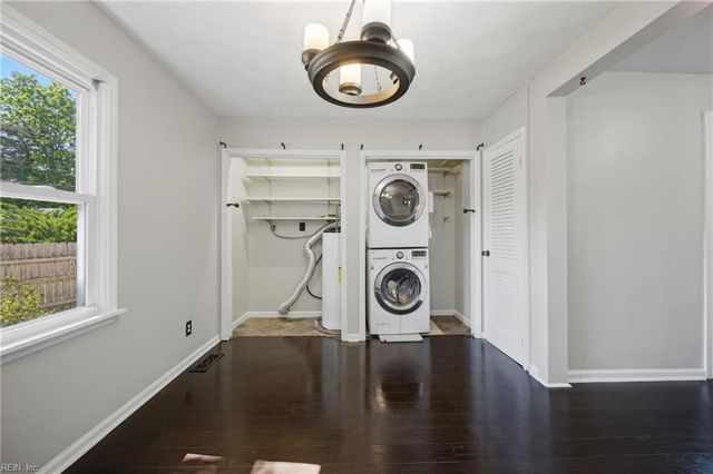 1344 Jenifer ST, Norfolk, VA 23503